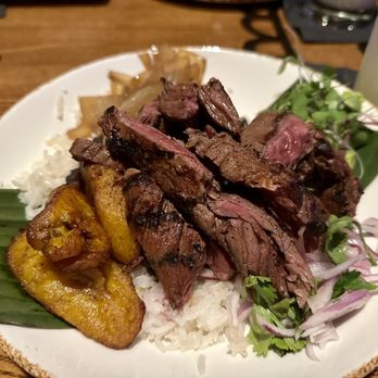 Casi Cielo - Steak Bowl - Cocktail Bars Near Me - Atlanta, Georgia