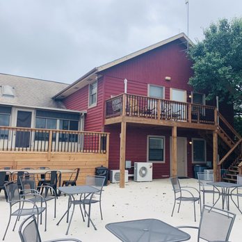 Cedar Crest Lodge - Back patio - Bed & Breakfast Near Me - Pleasanton, Kansas