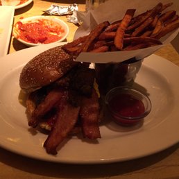 Macaroni and Cheese Burger