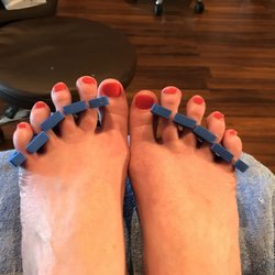 Vanna Nail Spa - Pretty toes!