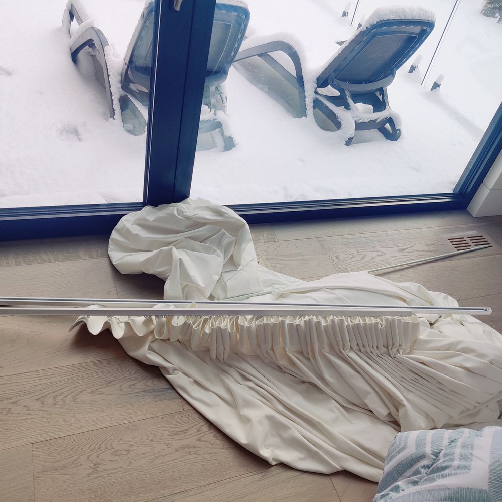 Hunter Douglas Blinds - Shades & Blinds Near Me