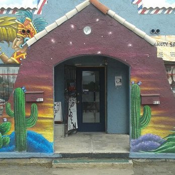 Crew Cuts Barber Parlor - Barbers Near Me - Phoenix, Arizona