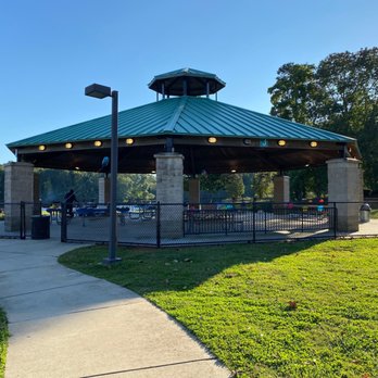 Rhodes Jordan Park - Pavilion - Parks Near Me - Lawrenceville, Georgia