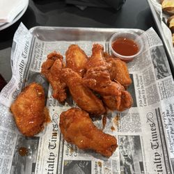 Stoney Point Pub - Hot wings on Wednesday $1 per wing, good deal