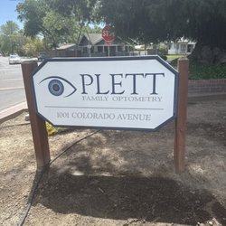 Plett, Family Optometry - Eye Dr sign