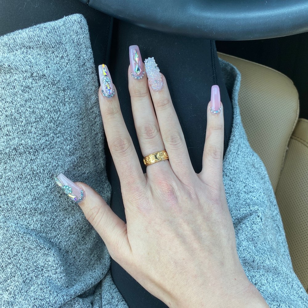 Luxury Nail Bar - Nail Salons Near Me - Hixson, Tennessee Luxury Nail Bar - Nail Salons Near Me - Hixson, Tennessee