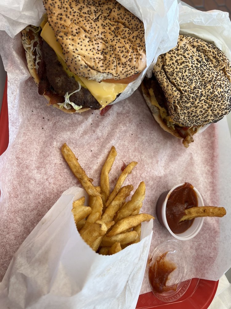 KELLER’S HAMBURGERS 77 Photos & 180 Reviews 10226 Garland Rd
