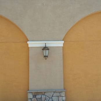 Columbia Factory Store - Sports Wear Near Me - Arvin, California