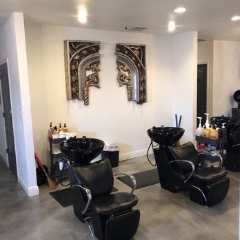 Salon Adube - Hair Salons Near Me - Tampa, Florida