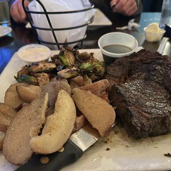 C Level - Prime Rib French Dip - Bars Near Me - Panama City Beach, Florida