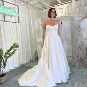 Christina's Alterations - Sewing & Alterations Near Me - Santa Rosa, California