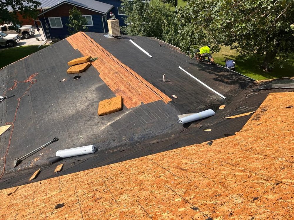 Slide of Roofing Salinas