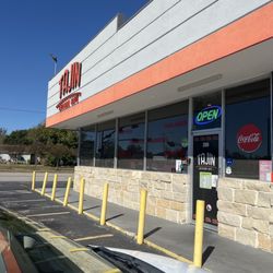 Tajin Mexican Cafe - Entrance