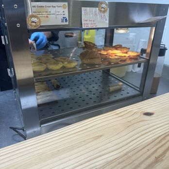 Marupo Eats - Hong Kong and Portuguese style Egg Tarts, Pineapple Bun, Spring Rolls - Bakeries Near Me - Ann Arbor, Michigan