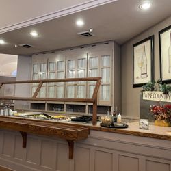 Eugene Hotel Retirement Community - Greatest salad bar in town