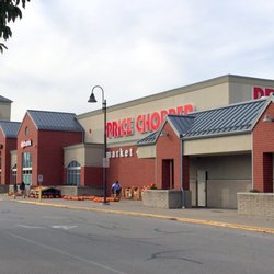 Price Chopper - Building Exterior