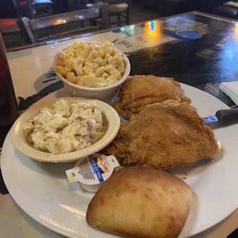 El Bait Shop - Chicken! Double thighs - Bars Near Me - Des Moines, Iowa El Bait Shop - Chicken! Double thighs - Bars Near Me - Des Moines, Iowa
