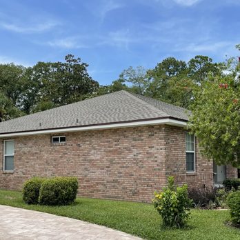 Stonebridge - Stonebridge architectural shingles in Weatherwood. - Roofing Near Me - Jacksonville, Florida