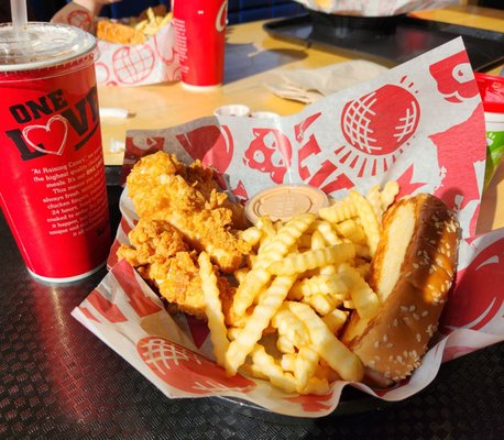 Raising Cane's Chicken Fingers by null