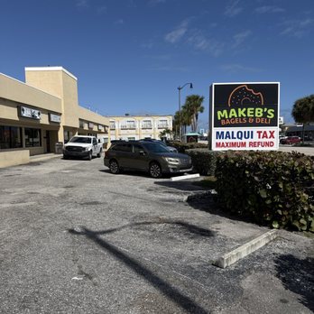 Makeb’s Bagels & Deli - Parking lot slants one direction - Bagels Near Me - West Palm Beach, Florida Makeb’s Bagels & Deli - Parking lot slants one direction - Bagels Near Me - West Palm Beach, Florida
