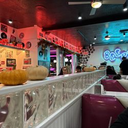 Beeps Diner - Interior
