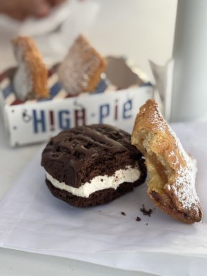 The Famous High Pie at the Top Gun House by null