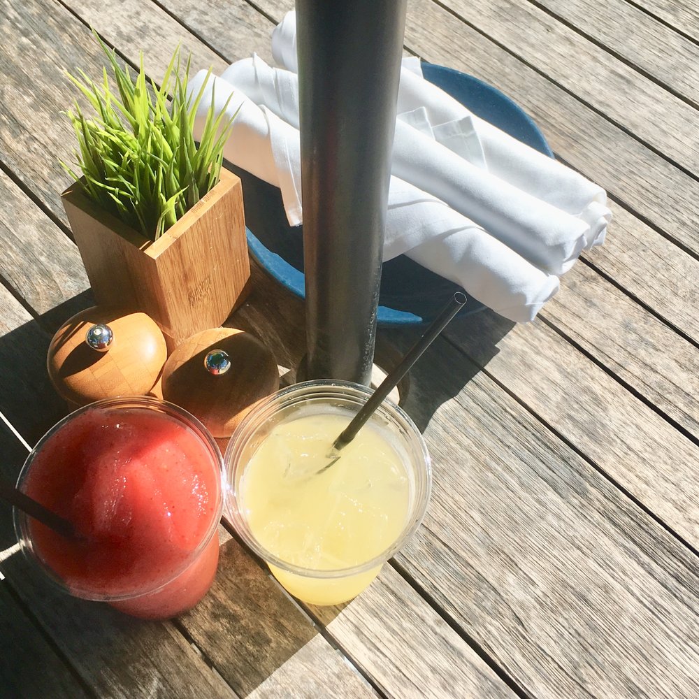 High Tide - Happy hour drinks: Strawberry smoothie & margarita (no garnish? kinda weird) - Swimming Pools Near Me - Miami Beach, Florida