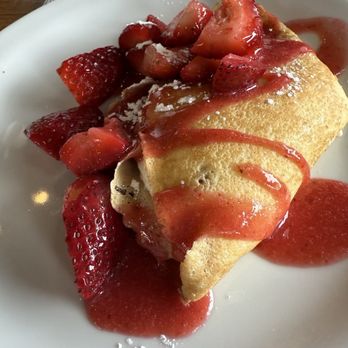 Denny's - Crepe with strawberries - Diners Near Me - Coeur D' Alene, Idaho Denny's - Crepe with strawberries - Diners Near Me - Coeur D' Alene, Idaho