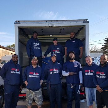 Move For Less - The crew getting ready for a busy day of work. - Movers Near Me - Solon, Ohio