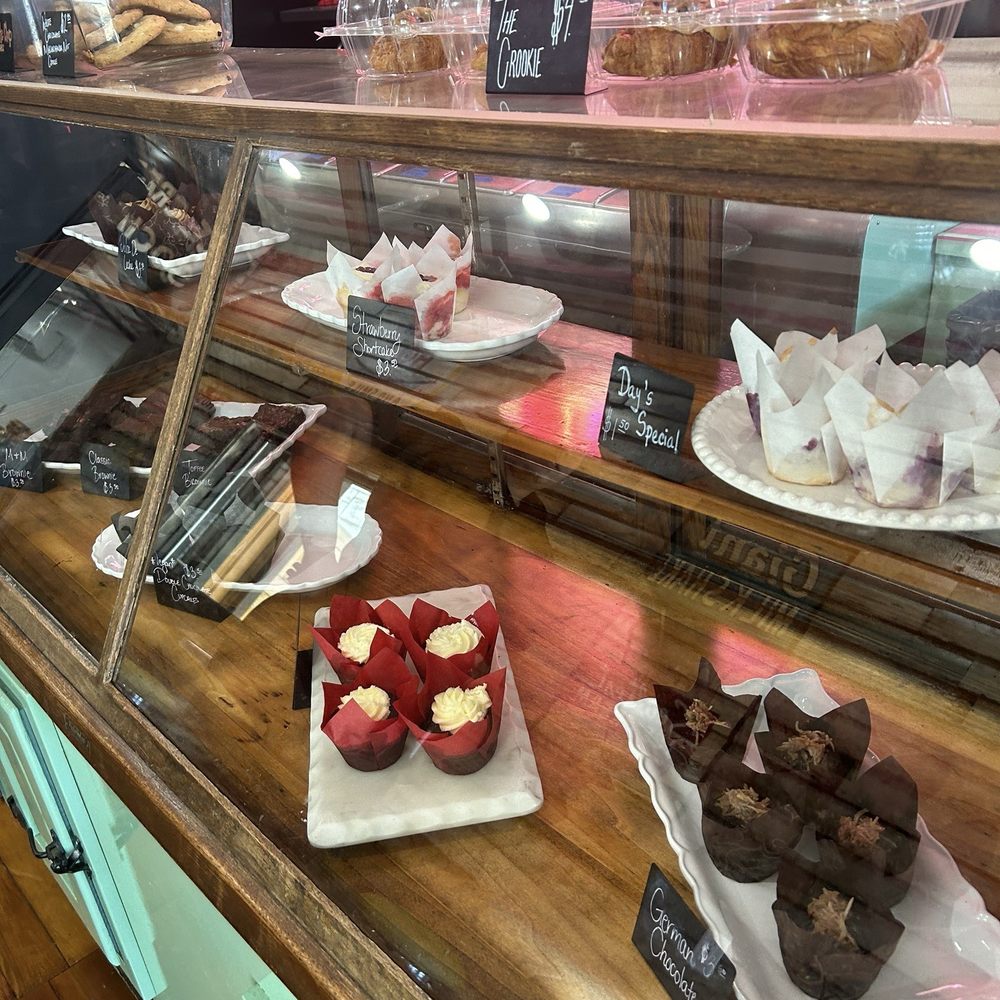 Baked on Goss - Desserts Near Me - Louisville, Kentucky Baked on Goss - Desserts Near Me - Louisville, Kentucky