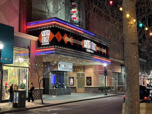 SANTA CRUZ CINEMA - Updated August 2025 - 75 Photos & 58 Reviews - 1405