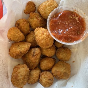 Pappy's - Breaded Mushrooms - American Near Me - Saint Paul, Minnesota