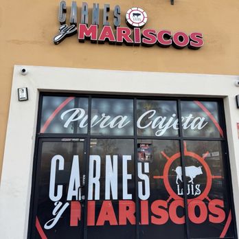 Carnes Y Mariscos Luis - Outside - Butcher Near Me - San Bernardino, California Carnes Y Mariscos Luis - Outside - Butcher Near Me - San Bernardino, California