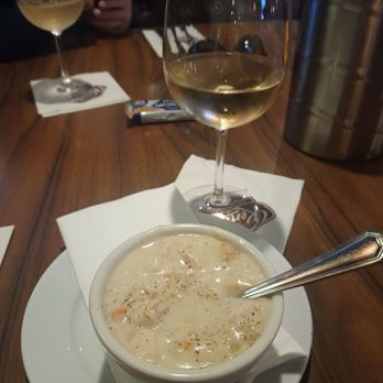 Keno's Restaurant Anaheim Hills - Chicken and rice soup - American Near Me - Anaheim, California Keno's Restaurant Anaheim Hills - Chicken and rice soup - American Near Me - Anaheim, California