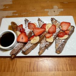 Cachette Bistro & Creperie - "French Toast" (fresh bananas & strawberries, maple syrup)