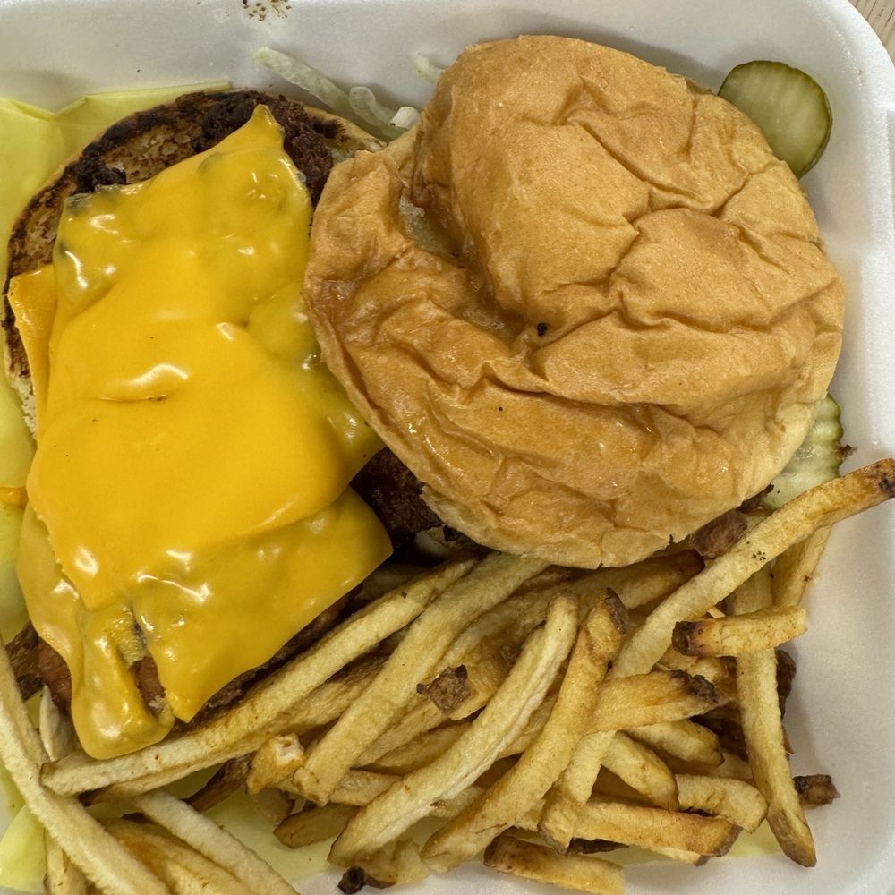 Clary's Bar & Grill - Off menu crispy chicken sandwich - American Near Me - Reno, Nevada