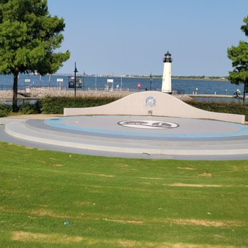 Huckabees Coffee - Outdoor Amphitheater at The Harbor Rockwall - Coffee & Tea Near Me - Rockwall, Texas