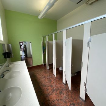 Ty’s Painting and Remodeling - Girls bathroom repaint - Painters Near Me Ty’s Painting and Remodeling - Girls bathroom repaint - Painters Near Me