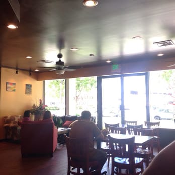 Kakaako Cafe - Bright and cozy space. - Coffee & Tea Near Me - Honolulu, Hawaii