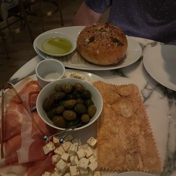 Sorelle - Pane & Charcuterie - Italian Near Me - Charleston, South Carolina