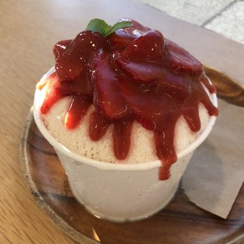 Anko - Strawberry Bingsu - Desserts Near Me - Los Angeles, California Anko - Strawberry Bingsu - Desserts Near Me - Los Angeles, California
