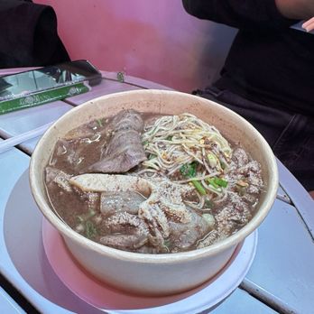 Zaab Zaab - Thai Near Me - Flushing, New York