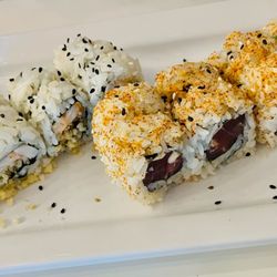 Shaka Sushi and Cocktail Bar - Spicy Tuna and Crunchy Shrimp rolls