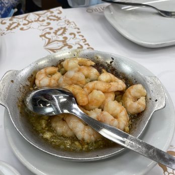 Cervejaria Ramiro - garlic shrimp - Seafood Near Me - Lisbon, 11