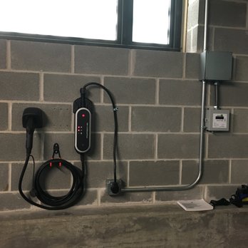 Huen Electric - "Finished" job - photo taken by technician at end of day - Electricians Near Me - Broadview, Illinois Huen Electric - "Finished" job - photo taken by technician at end of day - Electricians Near Me - Broadview, Illinois