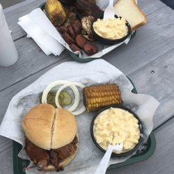 Rolling Smoke's BBQ & Catering