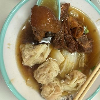 Saigon Corner - Chinese Near Me - Quincy, Massachusetts