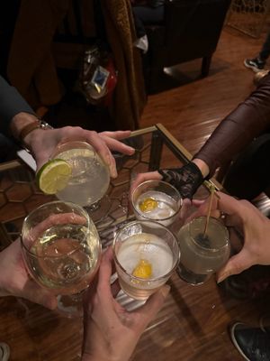 The Tin Lizzie Lounge by null