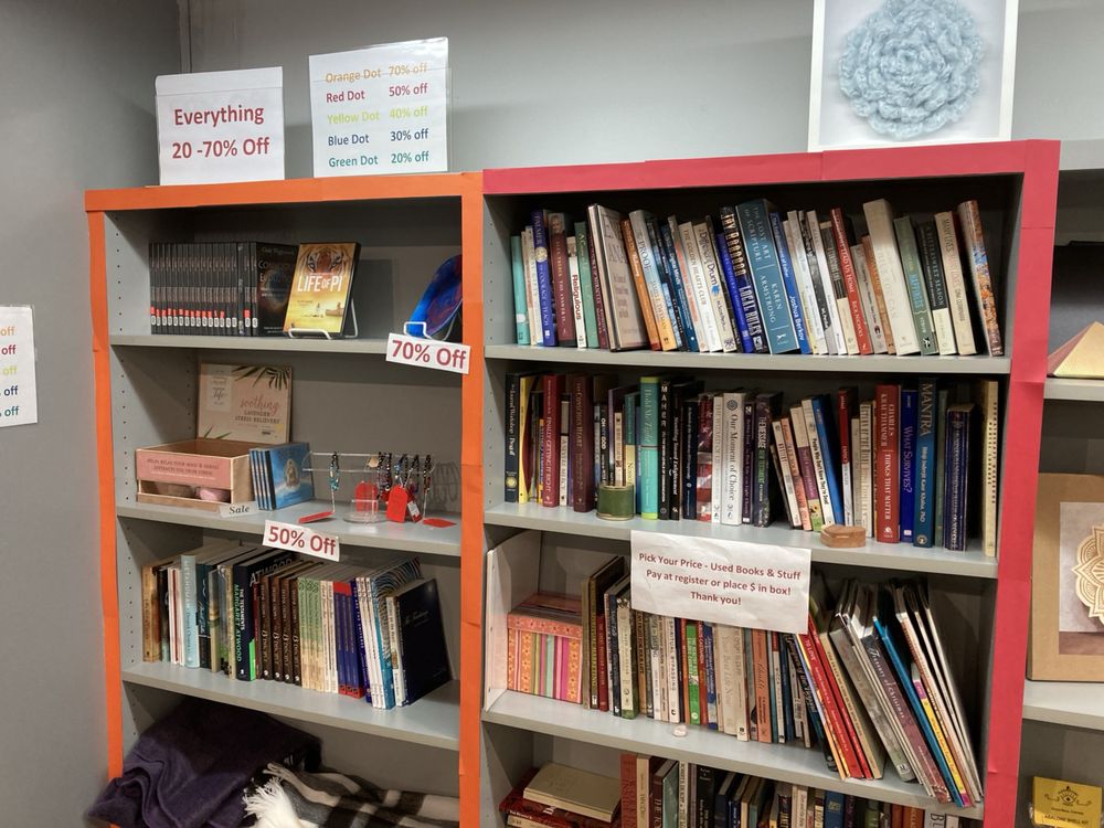 UNITY BOOKSTORE Updated October 2025 53 Photos 2929 Unity Dr