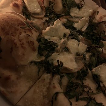 Bacari W 3rd - Asian Pear & Brie Pizza - Breakfast & Brunch Near Me - Los Angeles, California Bacari W 3rd - Asian Pear & Brie Pizza - Breakfast & Brunch Near Me - Los Angeles, California